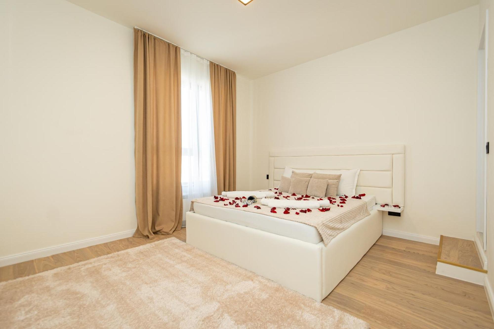 Апартаменти Sinfonia Lux 1205-1 Sajmiste Екстер'єр фото