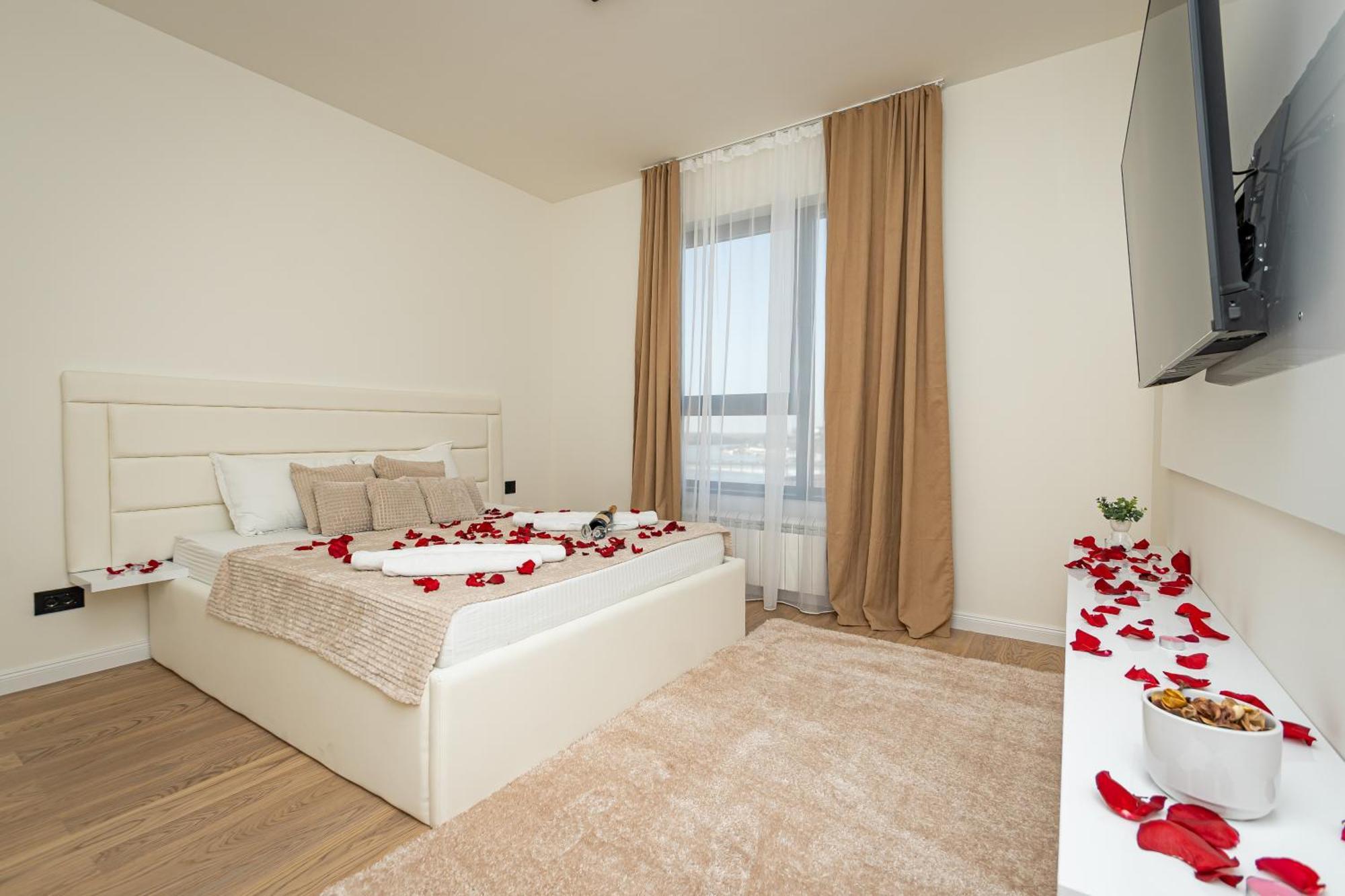 Апартаменти Sinfonia Lux 1205-1 Sajmiste Екстер'єр фото