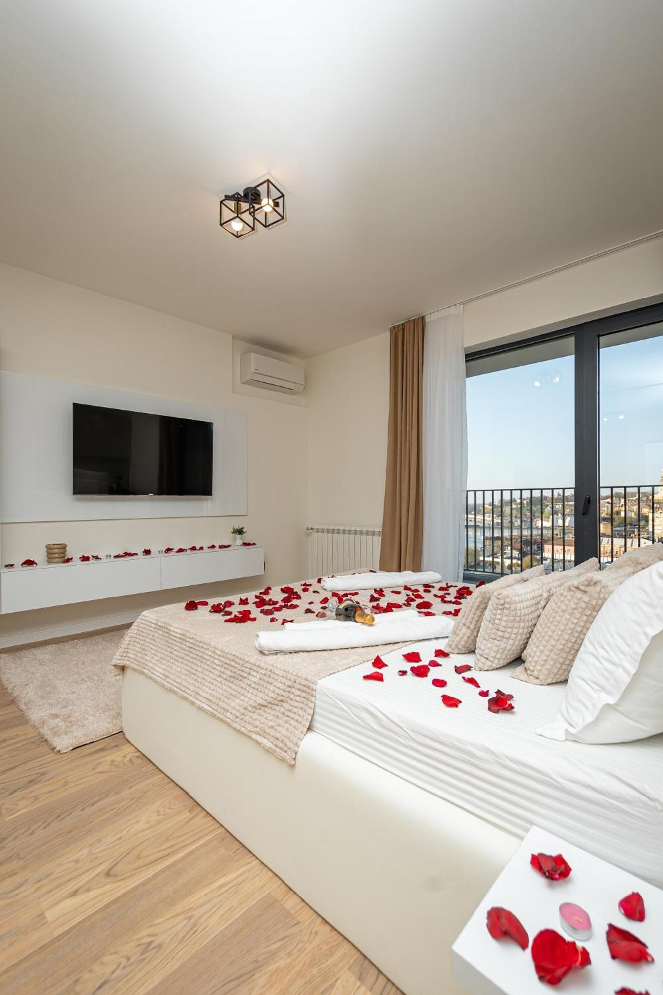 Апартаменти Sinfonia Lux 1205-1 Sajmiste Екстер'єр фото